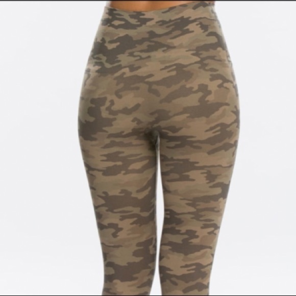 Spanx Look At Me Now desert camo leggings XL - Picture 2 of 9